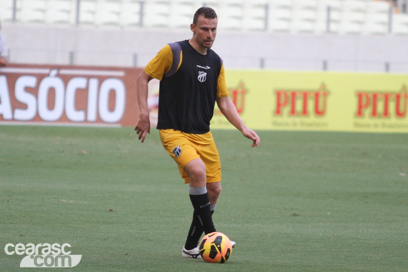 [01-03] Treino coletivo - Castelão - 23