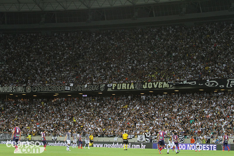 [29-04] Ceará 2 x 1 Bahia - Torcida - 9