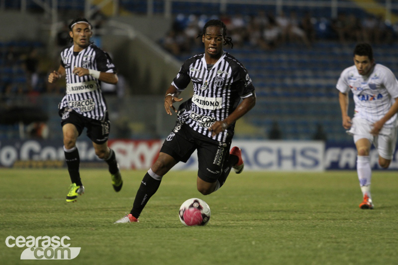 [02-11] Ceará x Avaí - 10