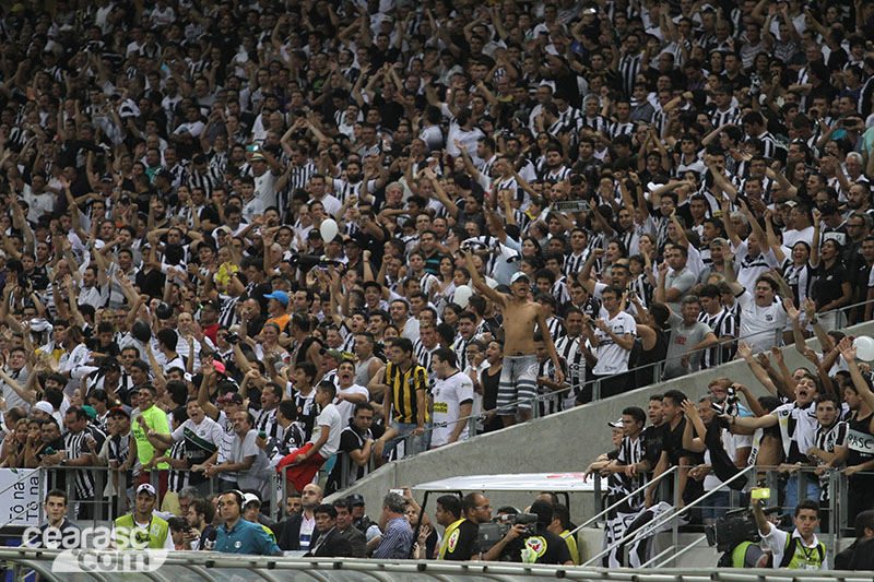 [29-04] Ceará 2 x 1 Bahia - Torcida - 29