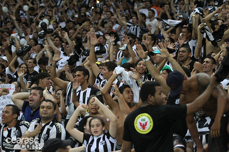 [29-04] Ceará 2 x 1 Bahia - Torcida - 31