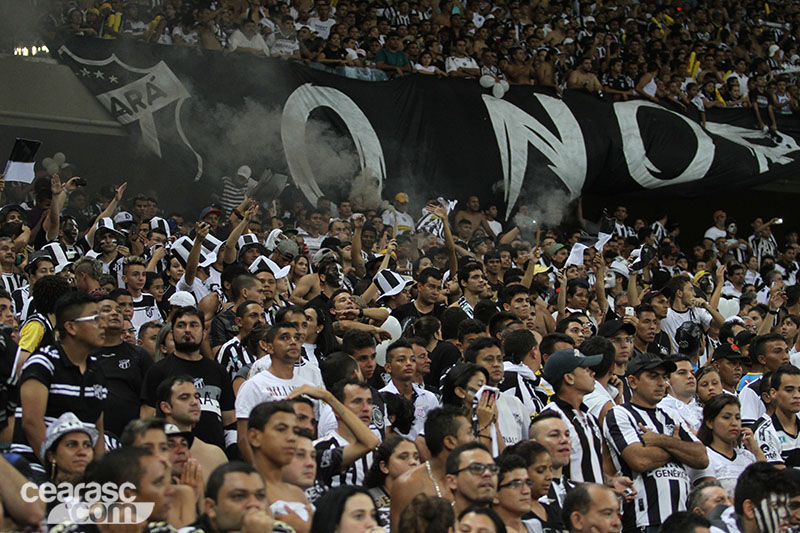 [29-04] Ceará 2 x 1 Bahia - Torcida - 44