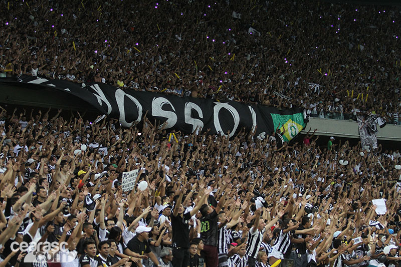 [29-04] Ceará 2 x 1 Bahia - Torcida - 47