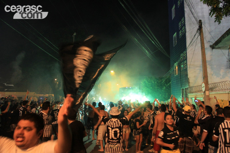 [28-02] Ceará 5 x 1 Vitória - Torcida - 6