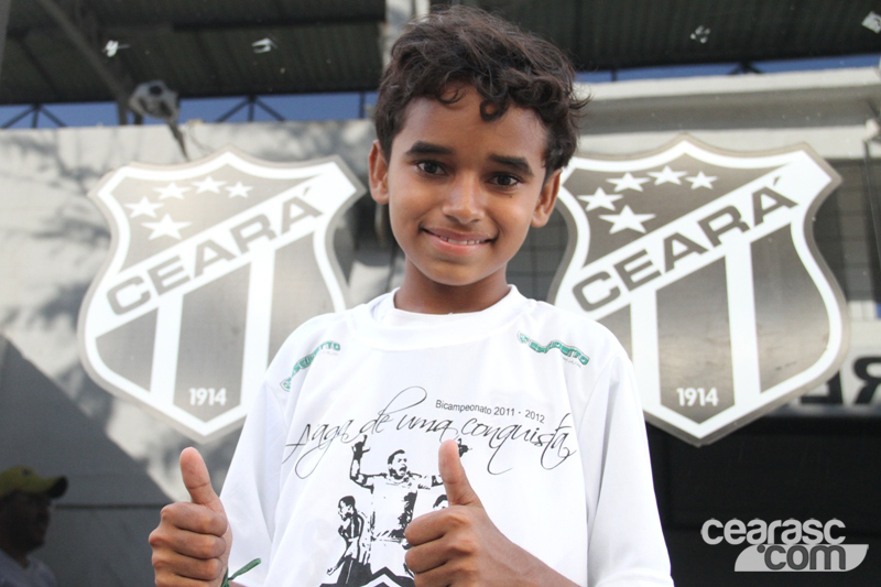 [28-09] Jovem treinador Wesley faz visita ao grupo - 1