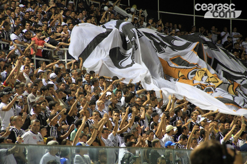 [28-02] Ceará 5 x 1 Vitória - Torcida - 12