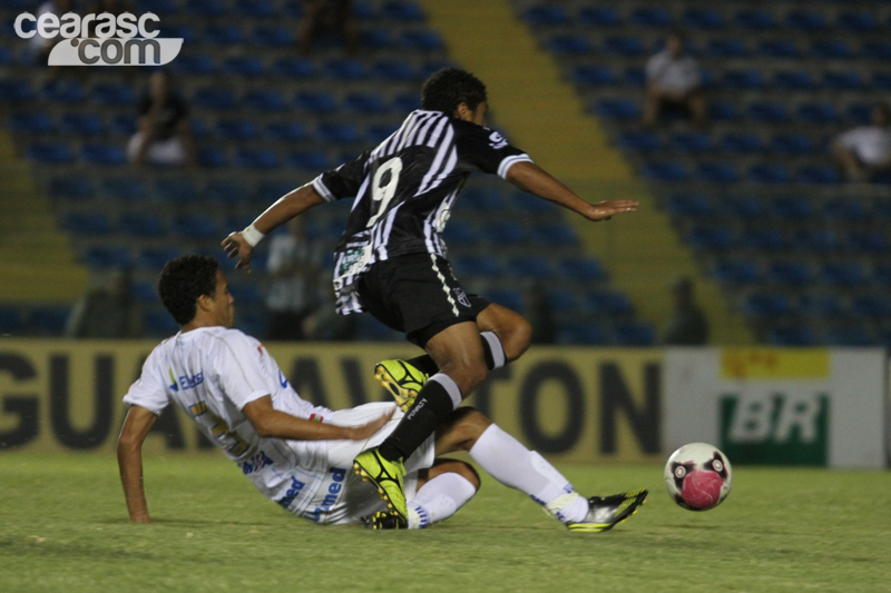 [02-11] Ceará x Avaí - 21