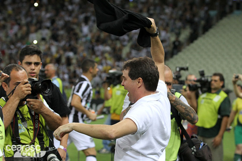 [29-04] Ceará 2 x 1 Bahia - Final da Copa do Nordeste - 38
