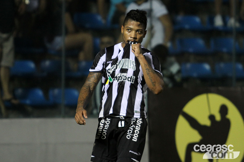 [16-05] Ceará 2 x 0 Atlético-GO - 18