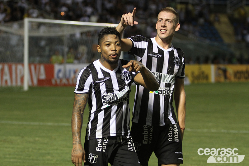 [16-05] Ceará 2 x 0 Atlético-GO - 21