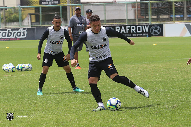 [02-05-2018] Treino Passe de Bola - 9