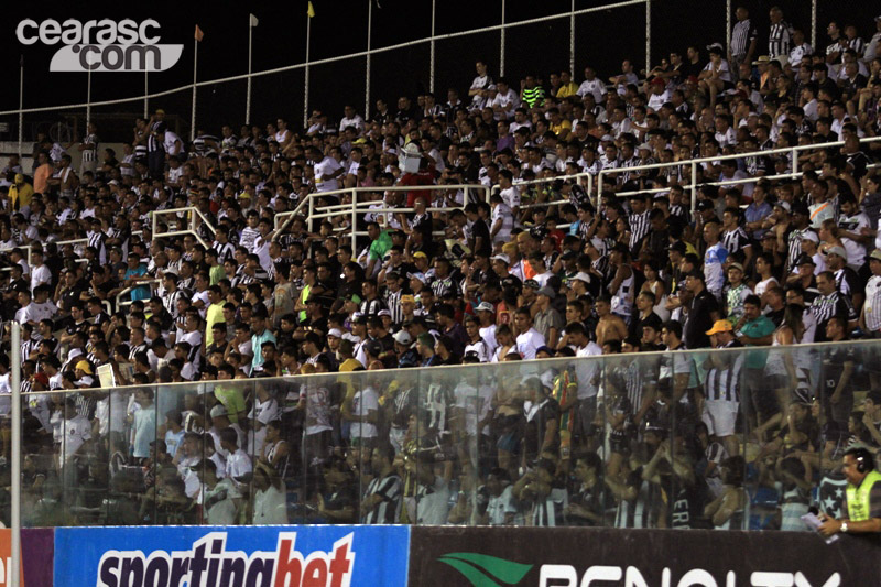 [28-02] Ceará 5 x 1 Vitória - Torcida - 17
