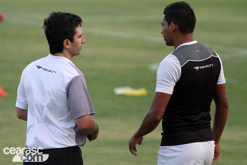 [23-10] Treino tático - 4