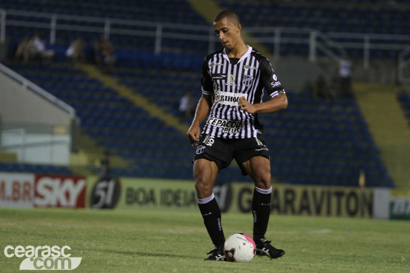 [02-11] Ceará 0 x 1 Avaí - 02 - 17