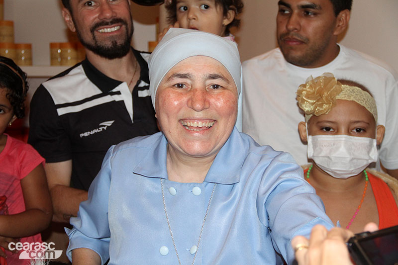 [18-11] Loja do Bem - Noite de Autógrafos - 36