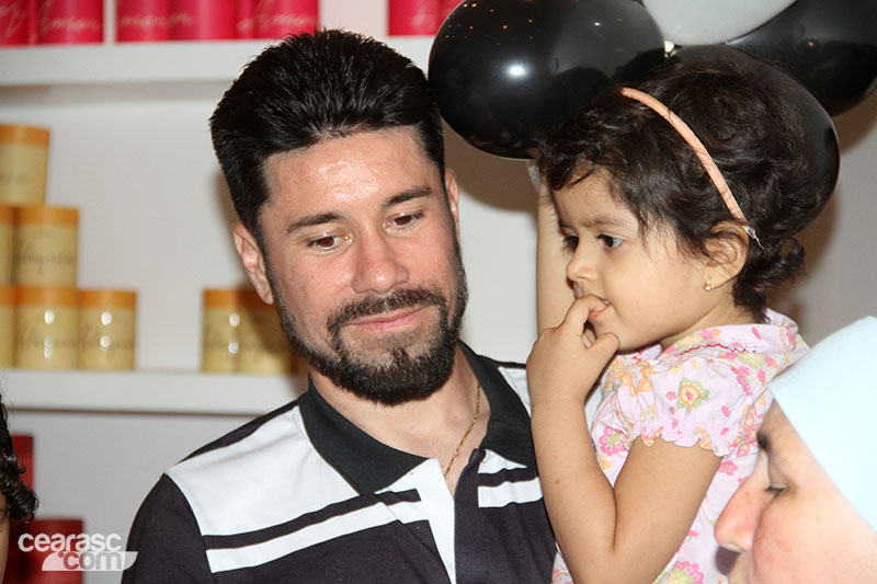 [18-11] Loja do Bem - Noite de Autógrafos - 38