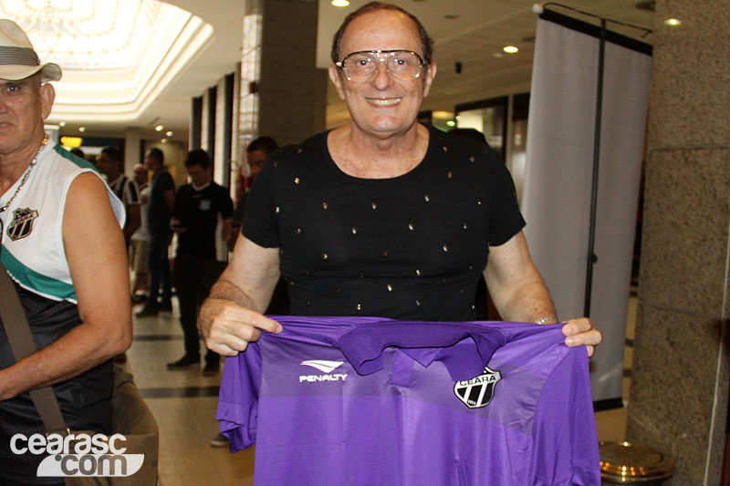 [24-10] Lançamento do novo uniforme do Vozão - 30