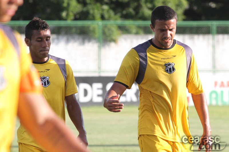 [28-01] Jogo treino - 13