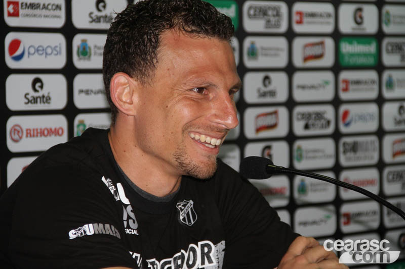 [27-12] Apresentação de Eric e Cleiton - 4