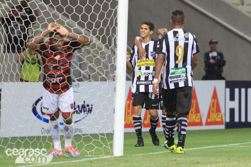 [13-04] Ceará 5 x 2 Guarany (S) - 02 - 11