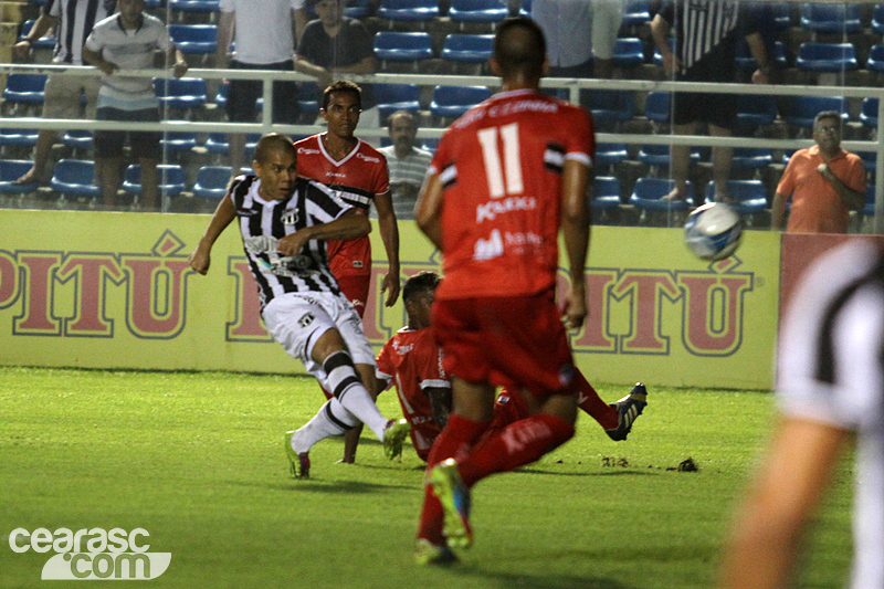 [10-03] Ceará 1 x 0 River/PI - 12