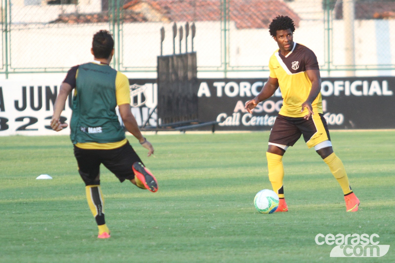 [22-09] Treino técnico + tático - 16