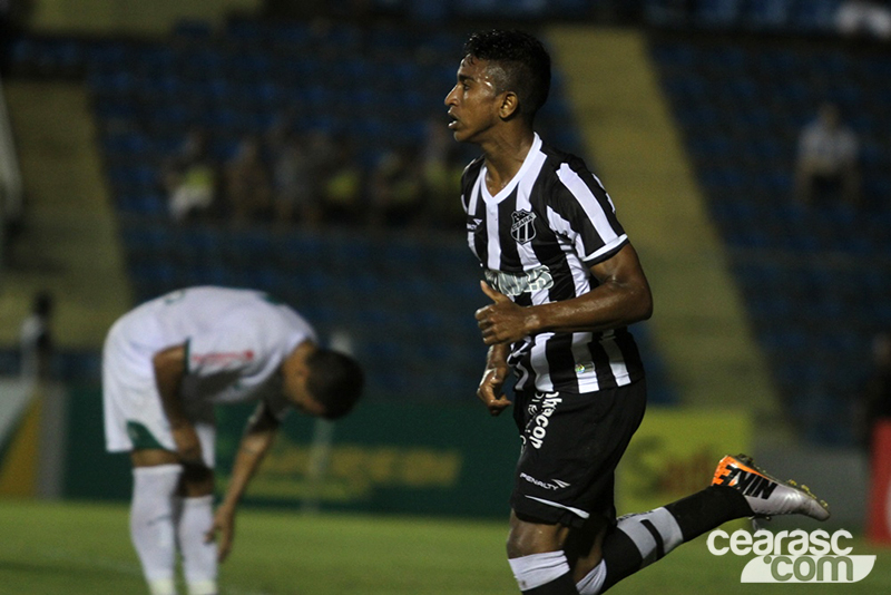 [20-05] Ceará 3 x 0 América-MG - 12