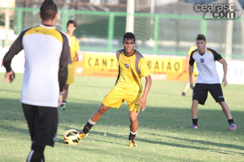 [01-04] Reapresentação + Treino coletivo - 12