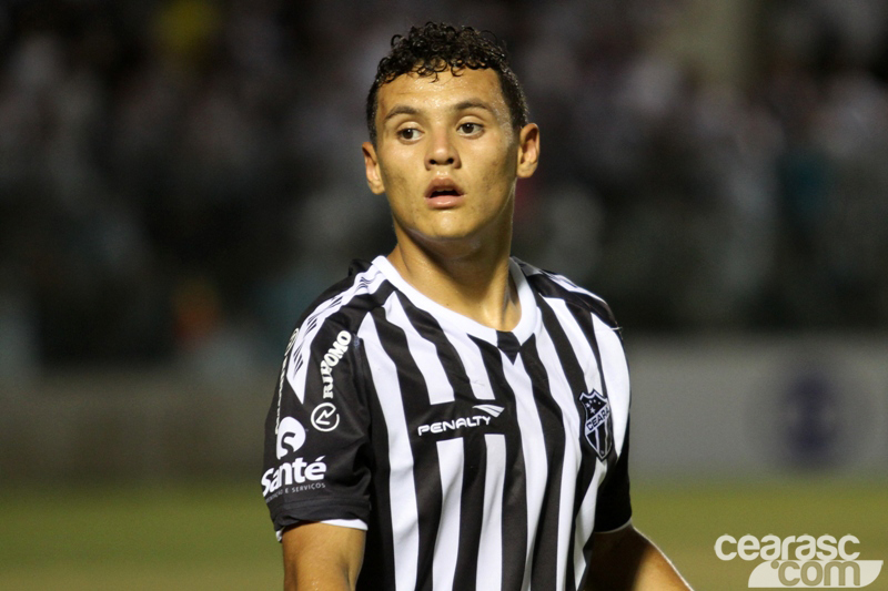 Ceará 0 x 2 Vitória - 02 - 5