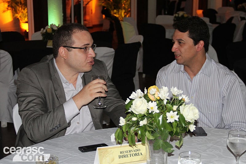 [12-11] Ceará lançou o livro do Centenário1 - 12