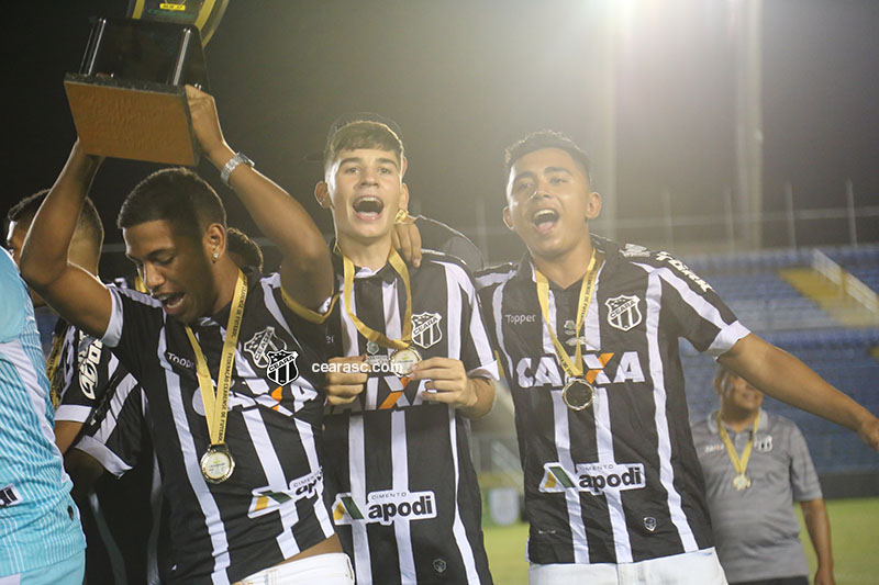 [14-06-2018] Ceara 1 x 2 Floresta - Sub17 - 78