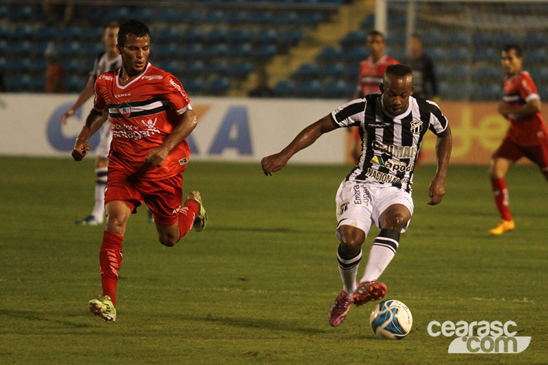 [10-03] Ceará 1 x 0 Ríver - 03 - 7