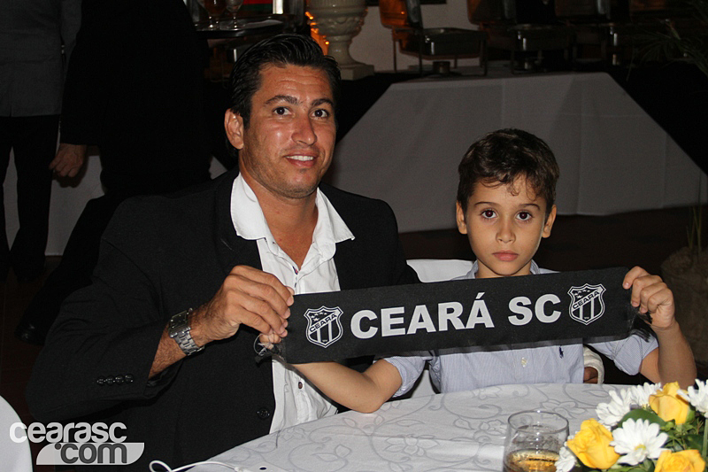 [12-11] Ceará lançou o livro do Centenário2 - 17