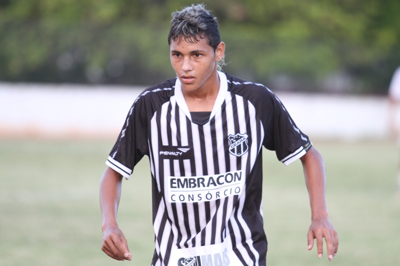 [02-04] Ferroviário  3 x 4 Ceará - SUB-20 - 30