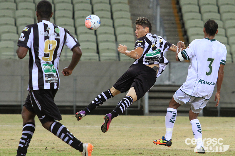 [05-03] Ceará 1 x 0 Icasa - 02 - 15