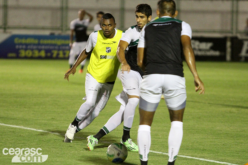 [05-05] Reapresentação + treino técnico - 18