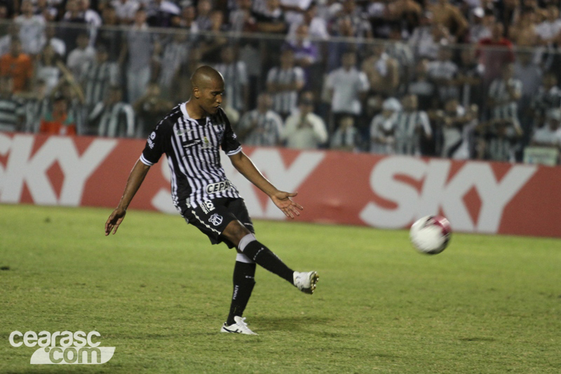 [24-08] Ceará x Vitória - 21