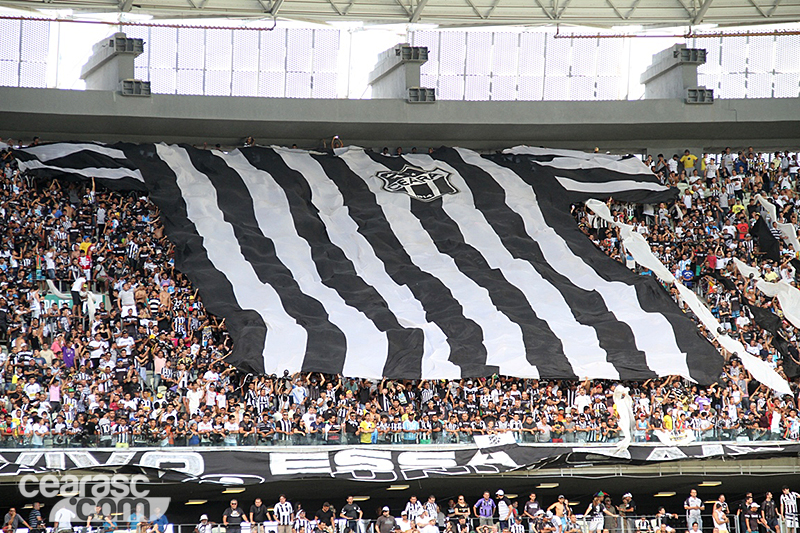[15-11] Ceará 2 x 0 Vasco - 01 - 11