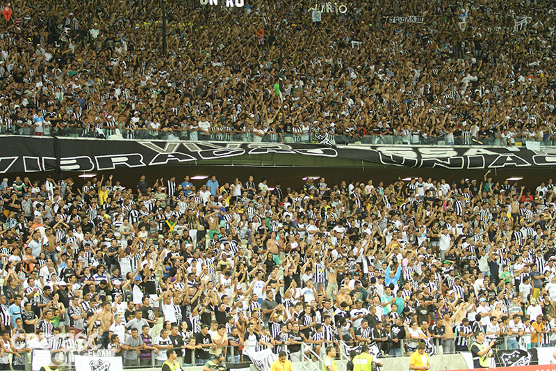 [13-08] Ceará 3 x 1  Internacional - TORCIDA - 2