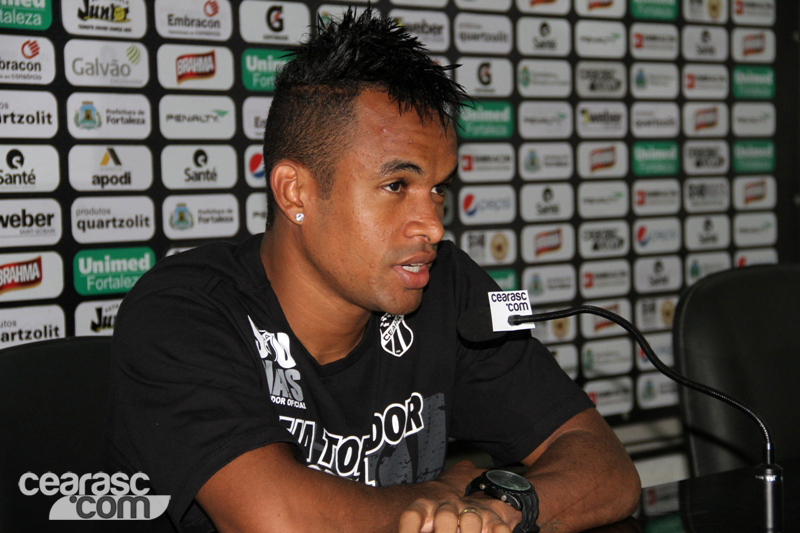 [17-04] Apresentação de Gil e Nikão - 3