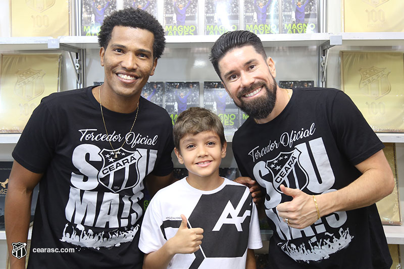 [18-04-2017] XII Bienal Internacional do Livro Part. 1 - 7