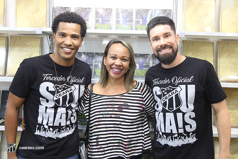 [18-04-2017] XII Bienal Internacional do Livro Part. 1 - 9