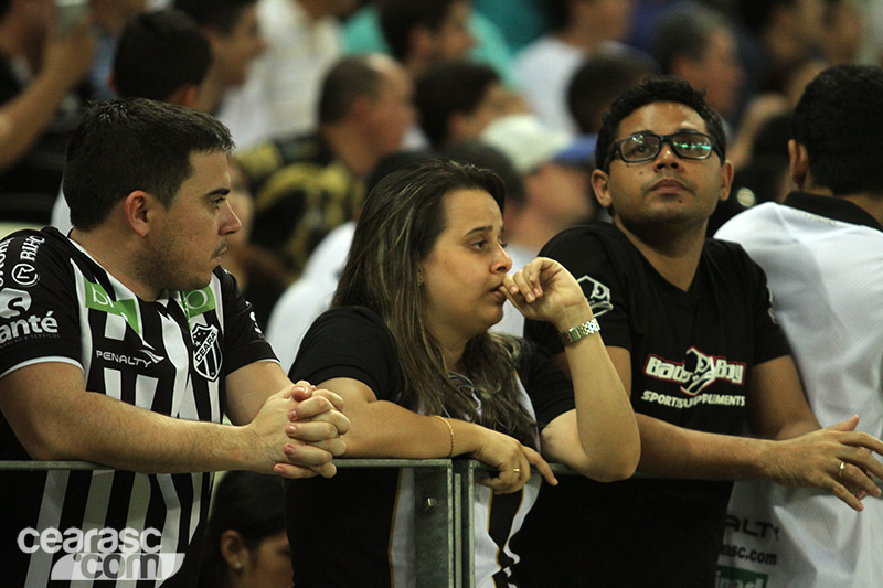 [13-08] Ceará 3 x 1  Internacional - TORCIDA - 12