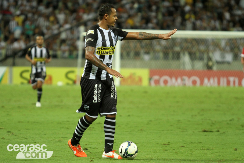 [13-08] Ceará 3 x 1 Internacional - 26