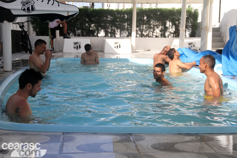 [20-02] Treino regenerativo - Piscina - 3