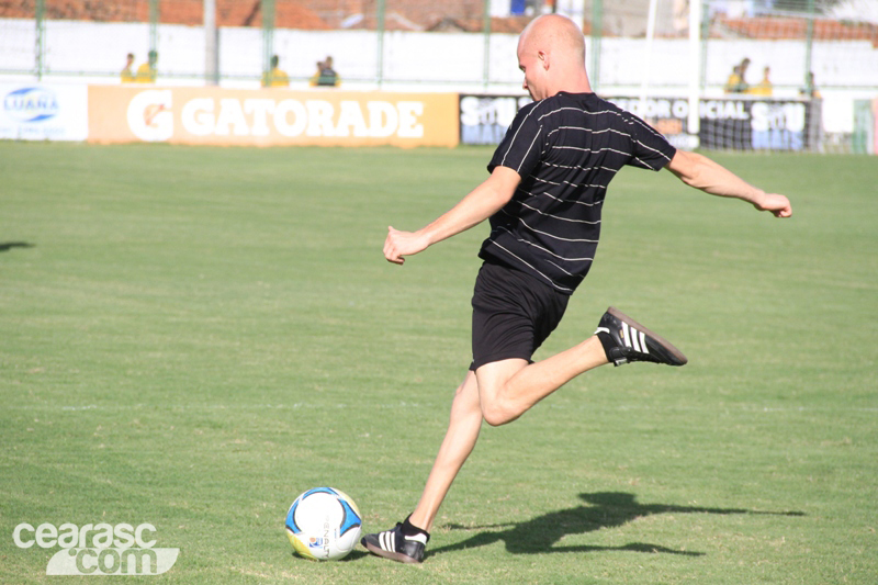 [21-01] Sede do Ceará recebe visita de torcedores alemães - 12