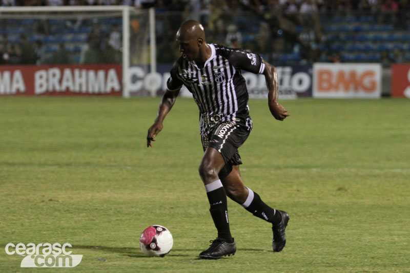 [24-08] Ceará 1 x 3 Vitória - 14