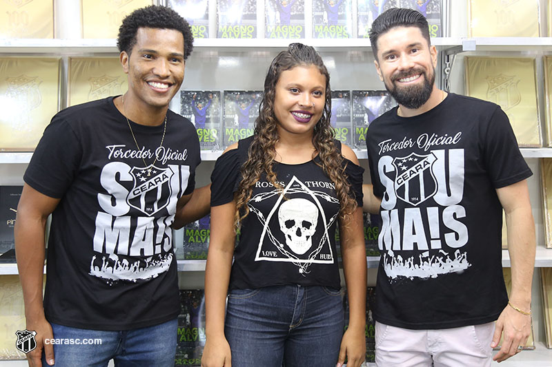 [18-04-2017] XII Bienal Internacional do Livro Part. 1 - 41