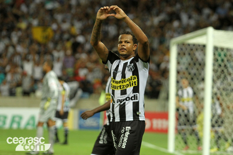 [13-08] Ceará 3 x 1 Internacional - 34