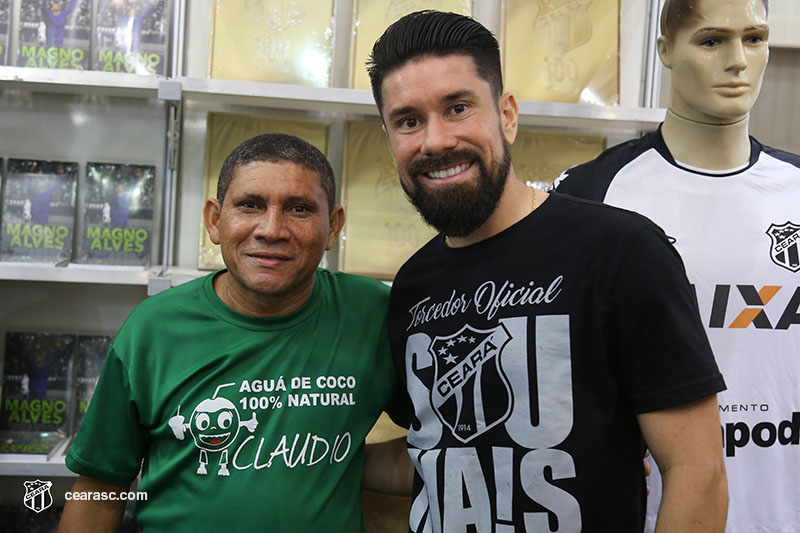 [18-04-2017] XII Bienal Internacional do Livro Part. 2 - 25